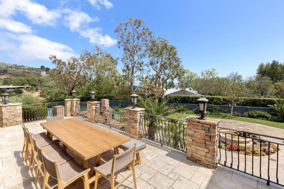 Carbon Mesa By Stay Awhile Villas Malibu Exterior photo